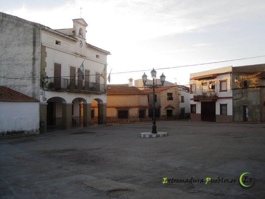 Ver Plaza Mayor de Botija